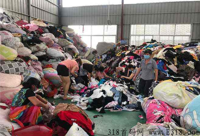 换吗科技旧衣回收，按件回收，随心搜，随心换